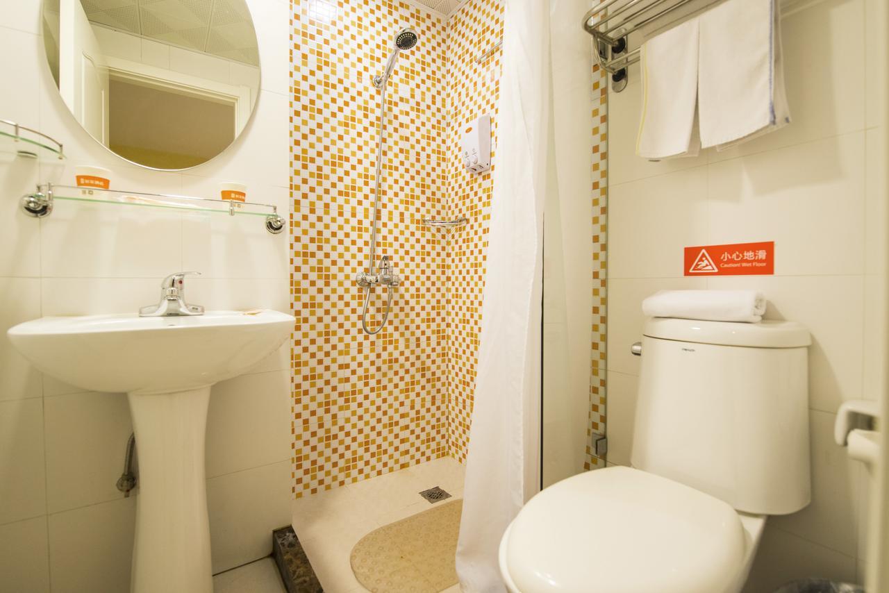Home Inn Chongqing Nanping Pedestrian Street Branch Exterior photo